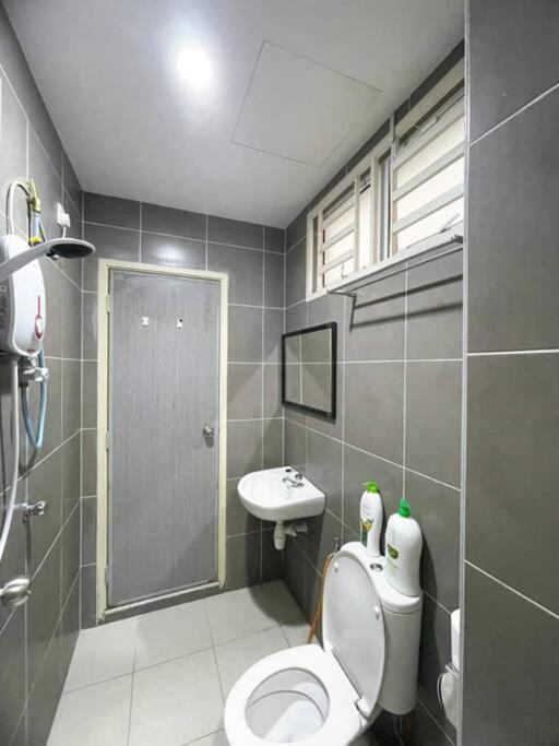 Cozyhouse 4Room 3Bath Room 10Pax'''Simpangampattasek Simpang Ampat  Zewnętrze zdjęcie